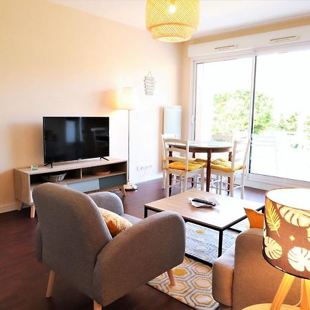 Holavre Apartment Арадон Екстериор снимка