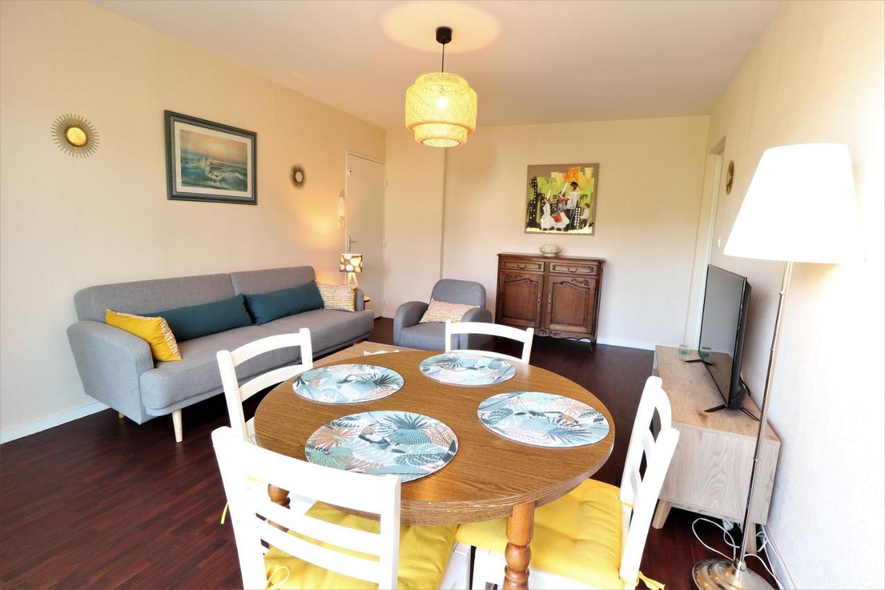 Holavre Apartment Арадон Екстериор снимка